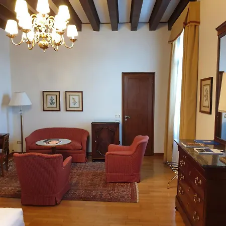 Cipriani Hotel